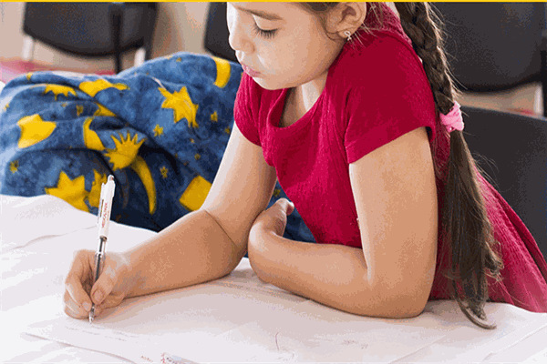 艾右儿童绘本馆